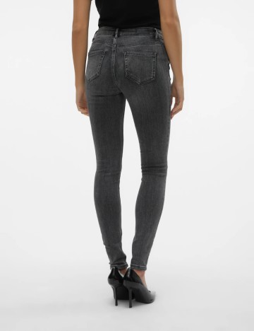 Jeans Vero Moda, gri