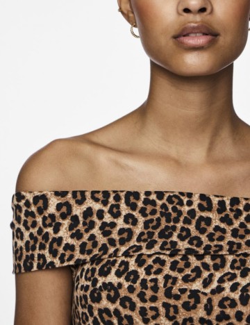 Top Pieces, mix culori