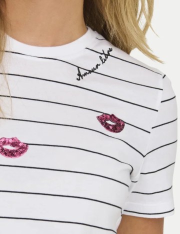 Tricou Only, mix culori