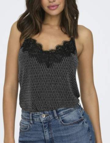 Maiou Only, negru