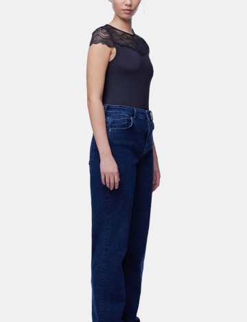 Body Pieces, negru