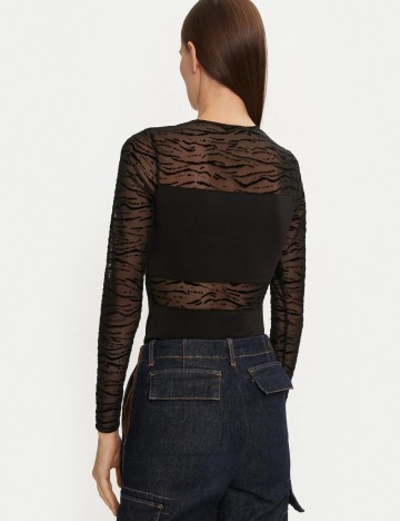 Body Only, negru