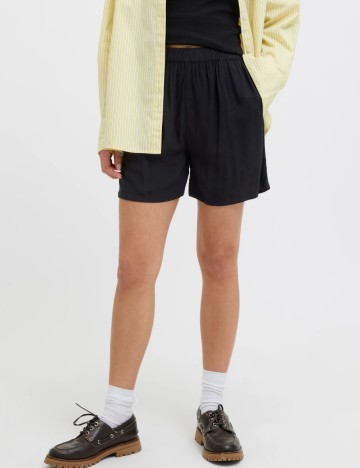 Pantaloni scurți JJXX, negru