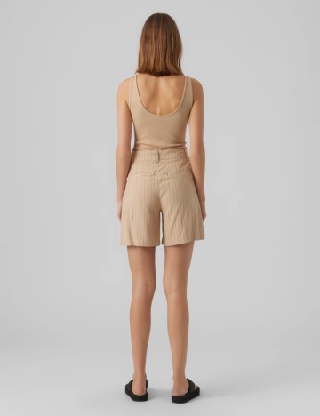 Pantaloni scurți Vero Moda, bej
