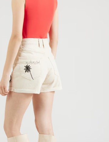 Pantaloni scurți Pieces, bej