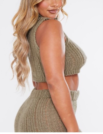 Top PRETTYLITTLETHING, kaki