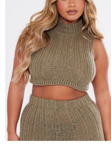 Top PRETTYLITTLETHING, kaki