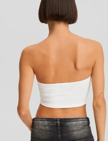 Top Bershka, alb