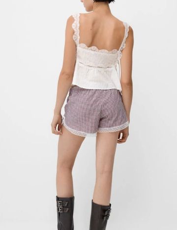 Top Bershka, alb