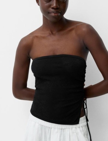 Top Bershka, negru