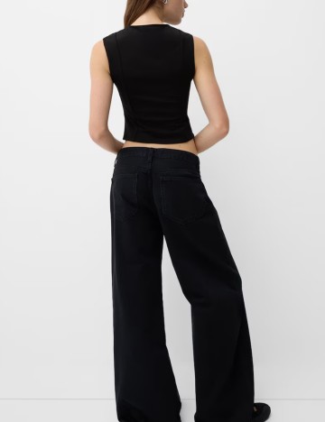 Top Bershka, negru