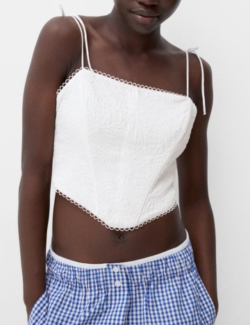 Top Bershka, alb