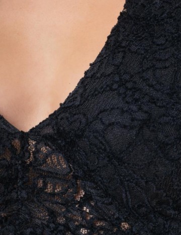 Top Guess, negru