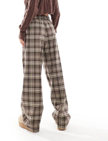 Pantaloni Bershka, mix culori