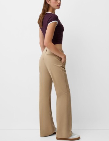 Pantaloni Bershka, bej