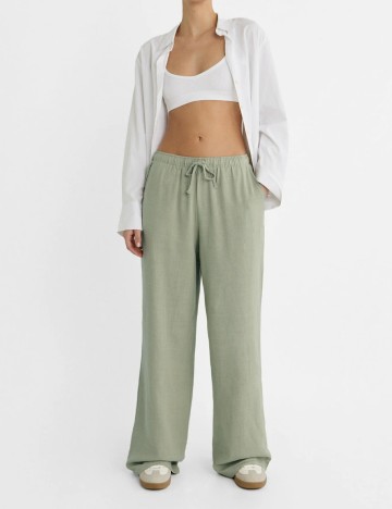 Pantaloni Stradivarius, verde