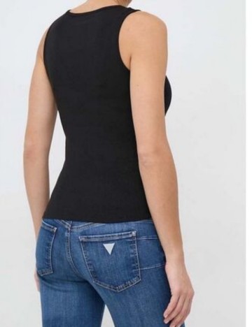 Maiou Guess, negru