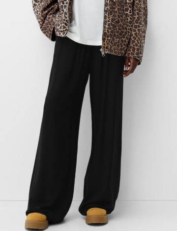 Pantaloni Bershka, negru