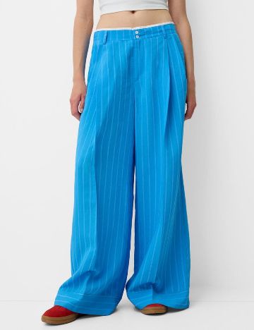 Pantaloni Bershka, albastru