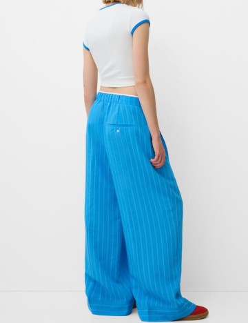 Pantaloni Bershka, albastru
