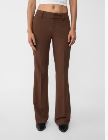 Pantaloni Stradivarius, maro