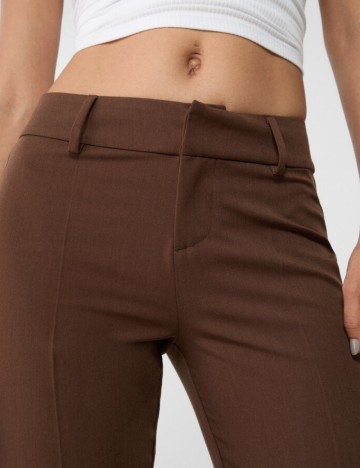 Pantaloni Stradivarius, maro