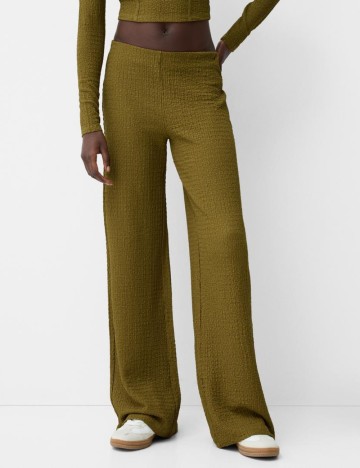 Pantaloni Bershka, kaki