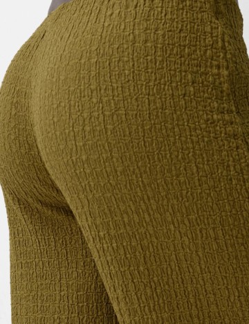 Pantaloni Bershka, kaki