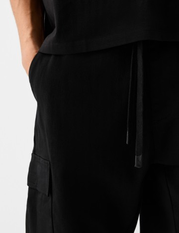 Pantaloni scurți Bershka, negru