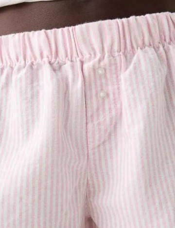Pantaloni scurți Bershka, mix culori