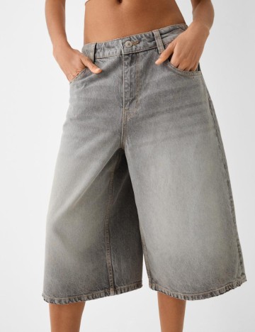 Pantaloni 3/4 Bershka, gri