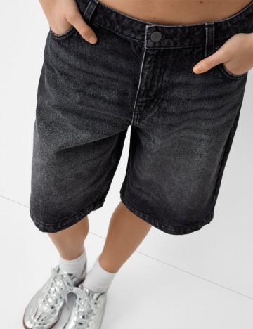 Pantaloni scurți de blugi Bershka, negru