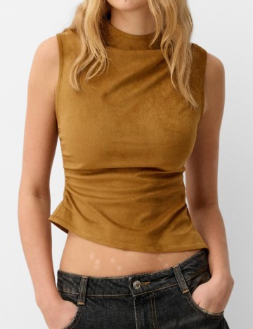 Top Bershka, maro