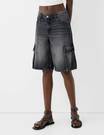 Pantaloni scurți de blugi Bershka, gri