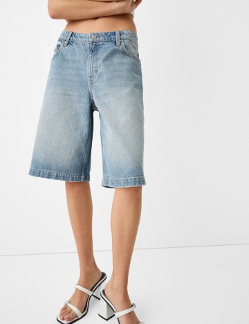 Pantaloni scurți de blugi Bershka, albastru