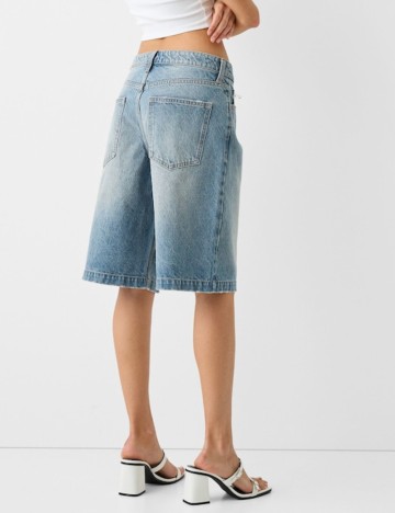 Pantaloni scurți de blugi Bershka, albastru