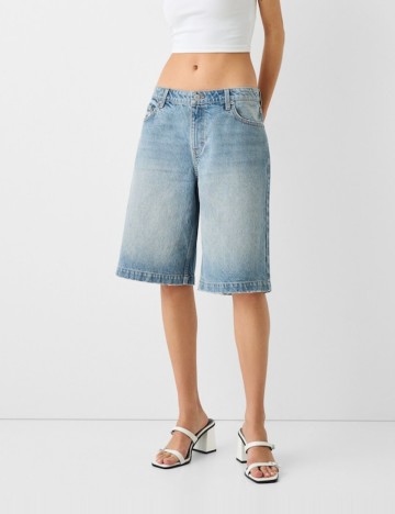 Pantaloni scurți de blugi Bershka, albastru