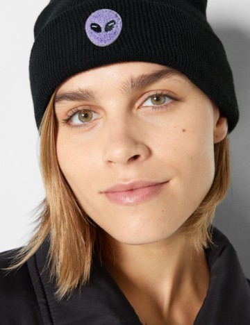 Căciulă Bershka, negru