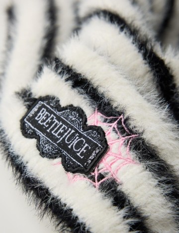 Căciulă Bershka, mix culori