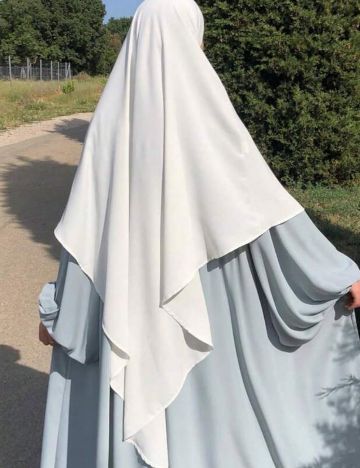 Hijab Shein, alb