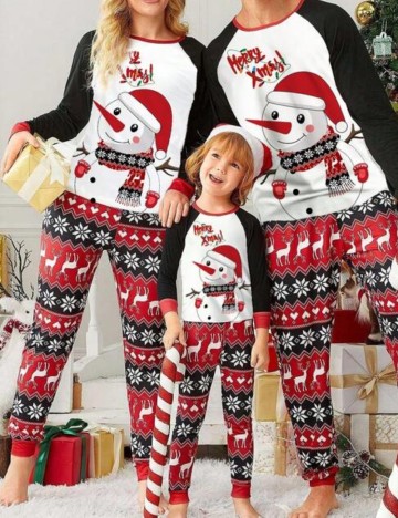 Compleu pijamale Shein, mix culori