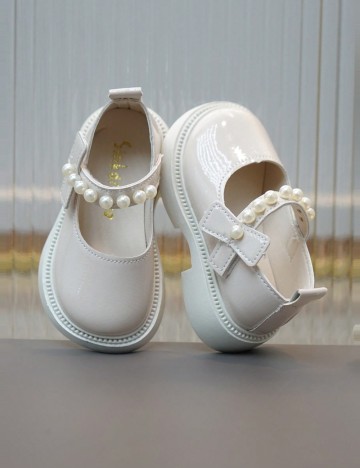 Pantofi Shein, crem