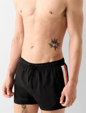 Short Bershka, mix culori
