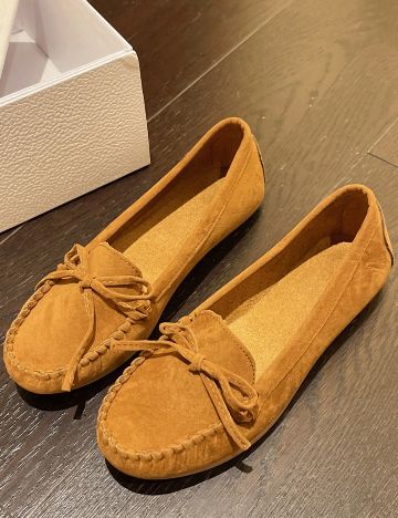 Balerini Shein, mustar