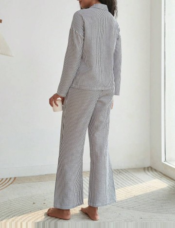 Pijamale Shein, mix culori