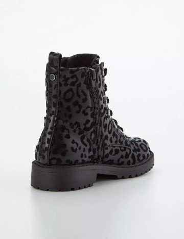 Ghete V by Very, negru