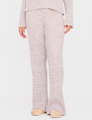 Pantaloni PRETTYLITTLETHING, mix culori