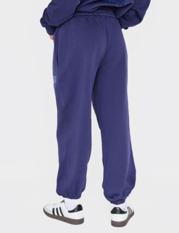 Pantaloni de trening PRETTYLITTLETHING, albastru