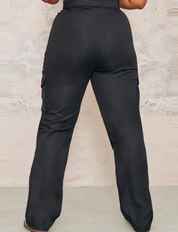 Pantaloni PRETTYLITTLETHING, negru