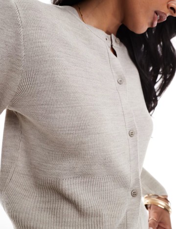 Pulover cu nasturi ASOS, bej